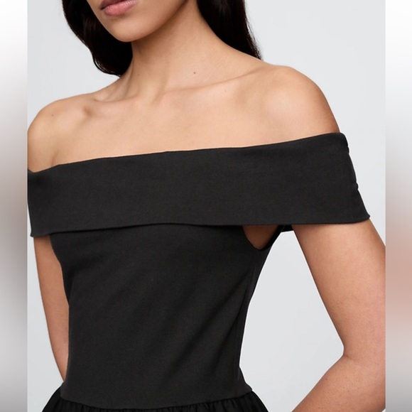 Gap Mixed Media Off-Shoulder Midi Dress - Picture 4 of 10